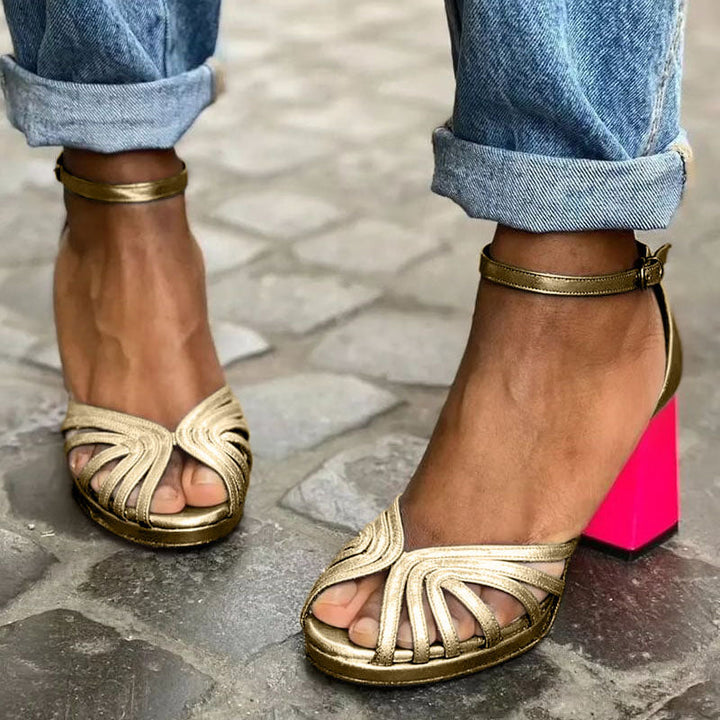 Tacones de bloque con pulsera al tobillo "Zoé"